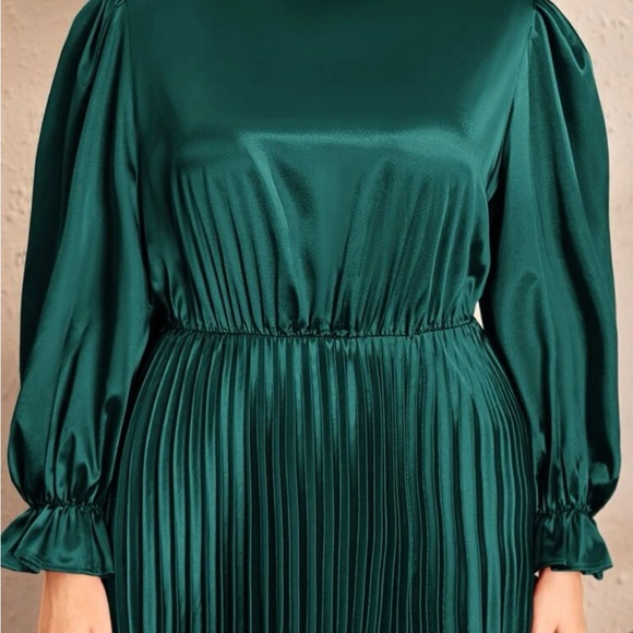 HOLIDAY DRESS 👗 NWOT - Picture 2 of 7